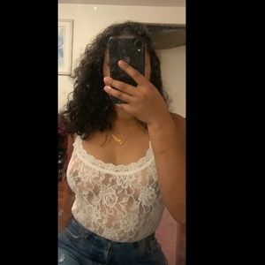 white lace tank top
